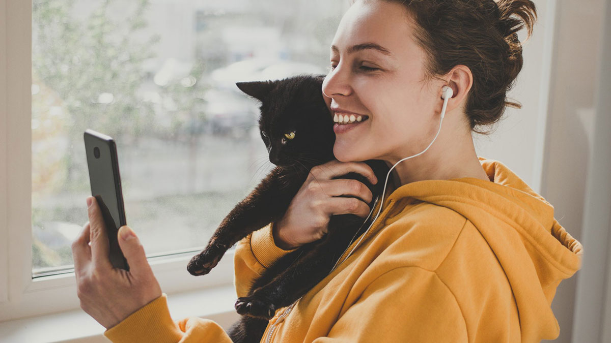 Millennials Seeking Pet Lovers